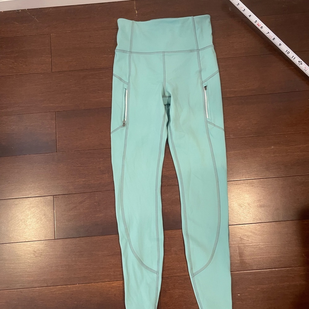 Athleta rainier tight Leggings xs - Picture 5 of 13